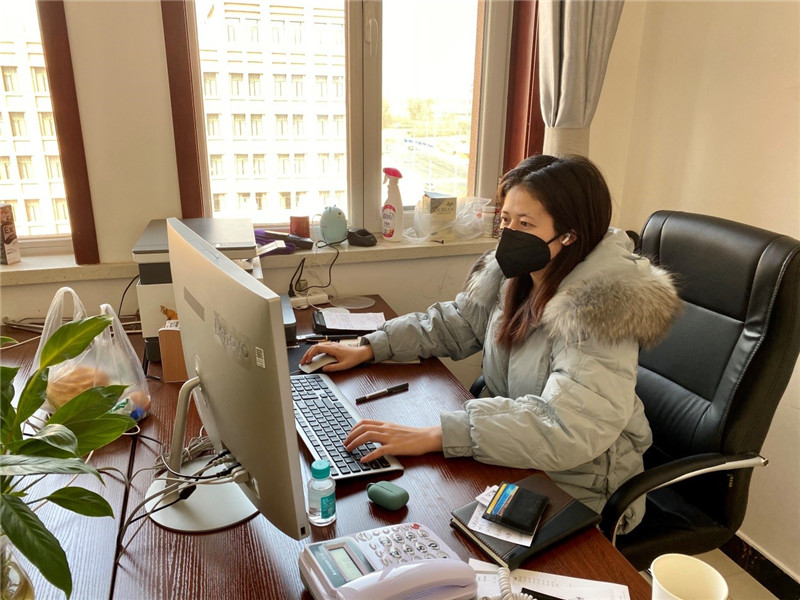 让党旗飘扬在战斗一线 拼搏在线注册_拼搏（中国）疫情防控复工复产侧记（三）